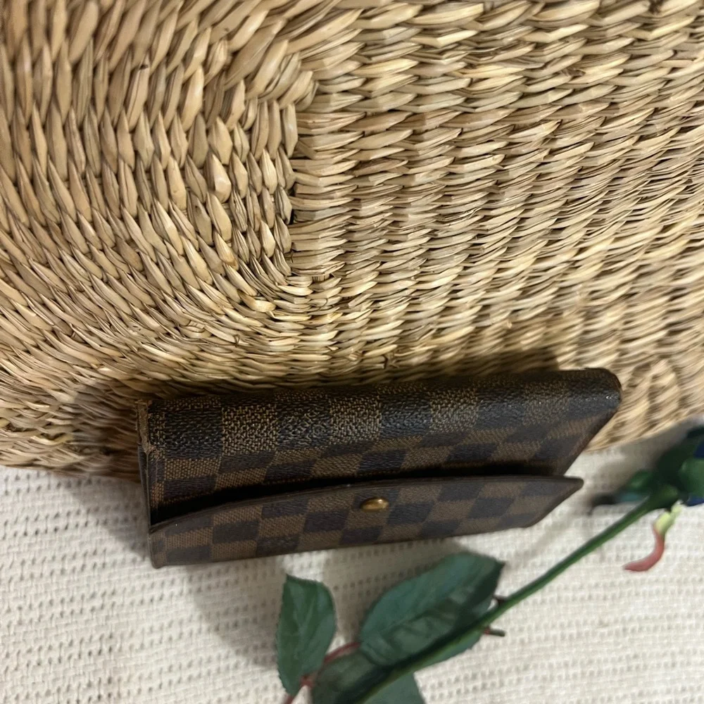 Louis Vuitton Trifold Wallet in signature Damier Ebene